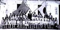 1932年頃の桂小学校の生徒たち『イグアッペ植民地創立二十周年記念写真帳』より