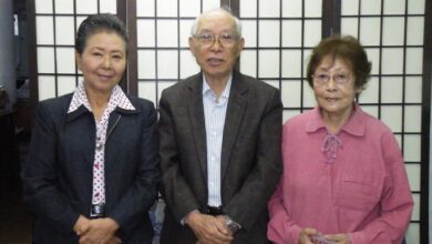 左から小田さん、山田会長、柴田さん