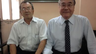 来社した日野事務局長と平崎会長