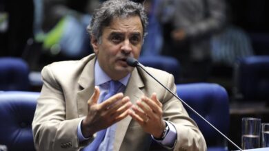 ラヴァ・ジャットでの捜査が晴れたアエシオ氏(Moreira Mariz/Agência Senado)