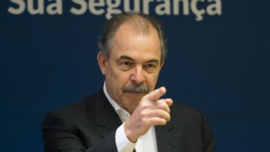 ペッソア被告の褒賞付供述で名前が挙がり、説明をするメルカダンテ官房長官（Marcelo Camargo/Agencia Brasil）