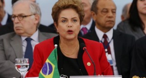 首脳会議で議長を務めるジウマ大統領（Lula Marques/Agência PT）