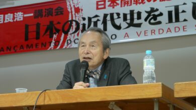 会場は淡々と歴史的事実を述べる目良氏の語りに聞き入った