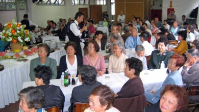 ２００５年１１月末に行われた暁星学園の同窓会にたくさん集まった卒業生