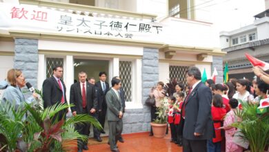 移民百周年で来伯された皇太子殿下のご臨席のもと、落成された日本人学校