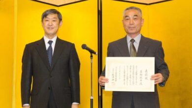 北岡伸一理事長と蓑輪さん