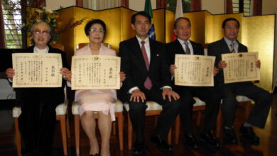 鈴木さん、石井恵子さん、野口総領事、石川さん、川合さん