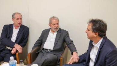 ルーラ氏（中央）とシロ氏（左）(Ricardo Stuckert/Instituto Lula)