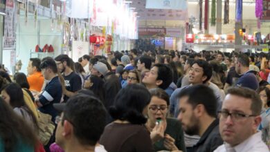 日本祭りの魅力の中心は、なんといっても各県人会が提供する郷土食