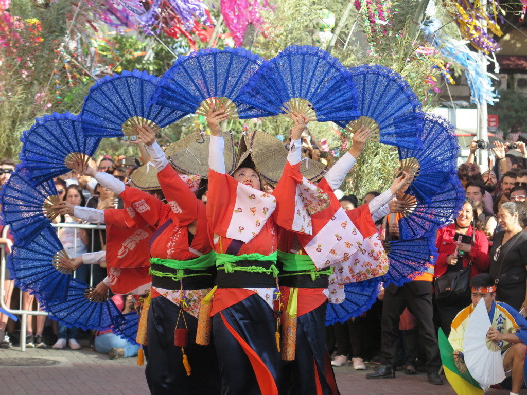 令和初の七夕祭りに20万人来場＝阿波踊り、龍踊り、笠踊り次々に＝会長、朝3時から準備 – ブラジル知るならニッケイ新聞WEB