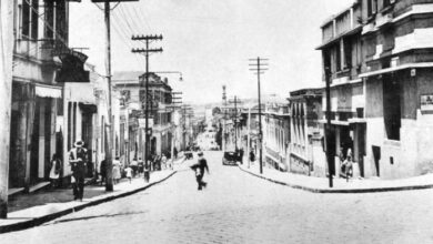 戦前の日本人街、コンデ街の様子（『在伯同胞活動実況写真帳』」（１９３８年 竹下写真館）